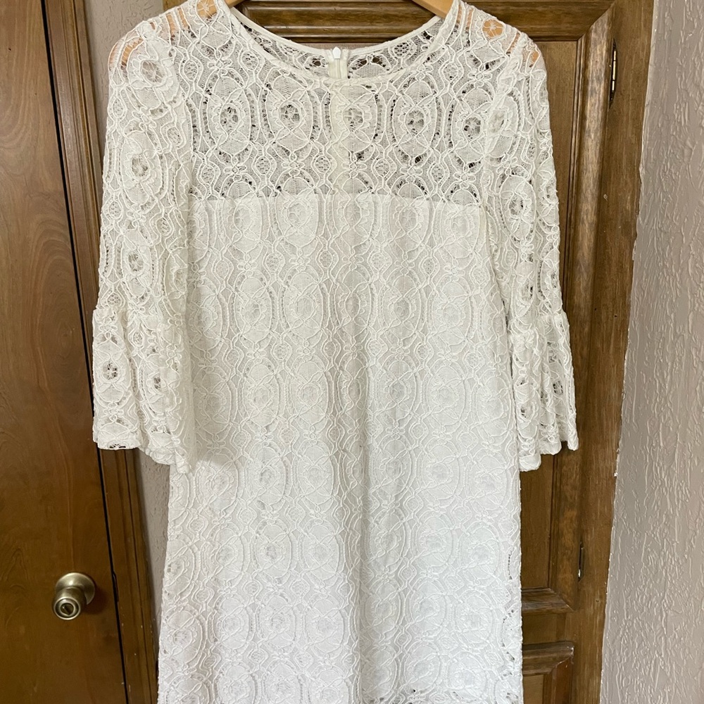 White lace dress